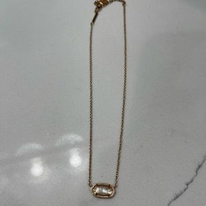 Kendra Scott gold pendant necklace